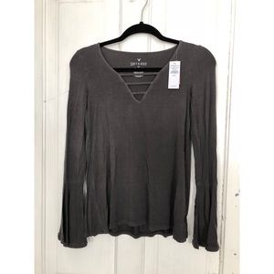 XS American Eagle Gray Long sleeved shirt